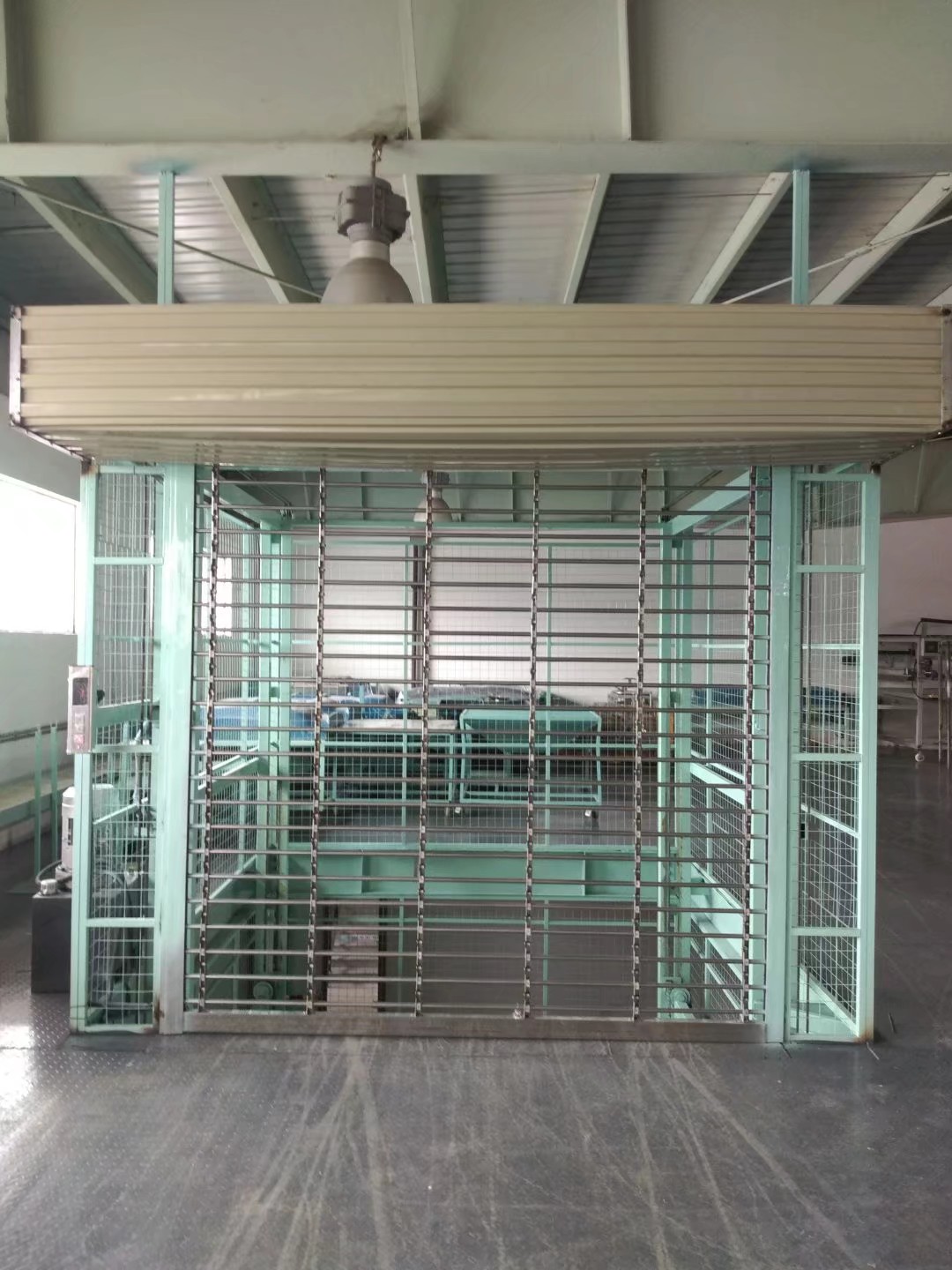 室內(nèi)升降貨梯